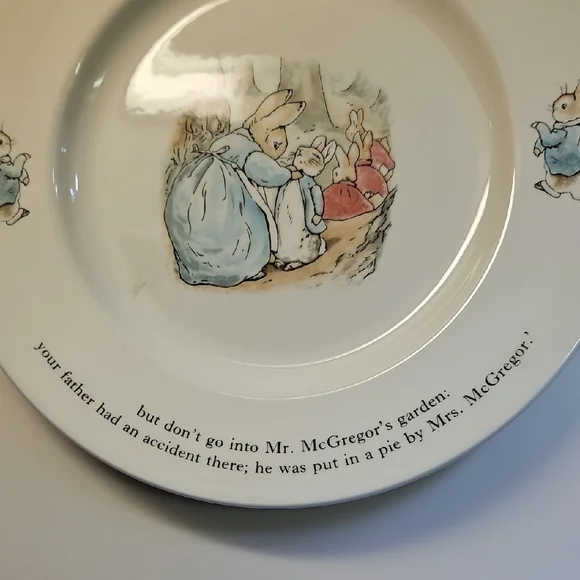 Peter Rabbit Ceramic Plate - Picture 6 of 8